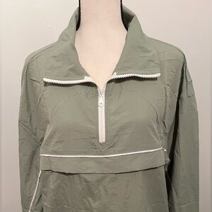 Sage Green 1/4 Zip Women’s Pullover Lightweight Perfect Coverup Size Small